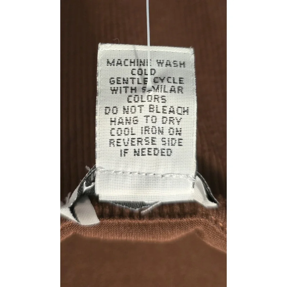 Forever 21 measures approximately